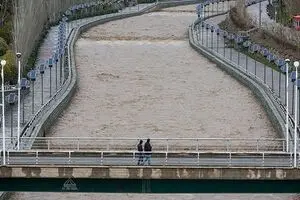 پل کن آسیب ندیده است