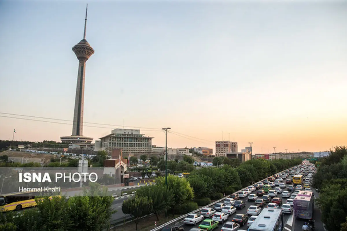 طرح پیشنهاد "پنج شنبه‌های گردشگری بدون خودرو"توسط  مشاور شهردار تهران