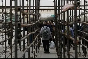 تردد زائران عتبات از مرز مهران بدون مشکل در حال انجام است