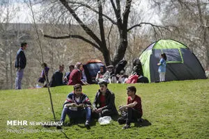 حضور ۹۰۰ نیروی رفت و روب در بوستان‌ها در روز طبیعت
