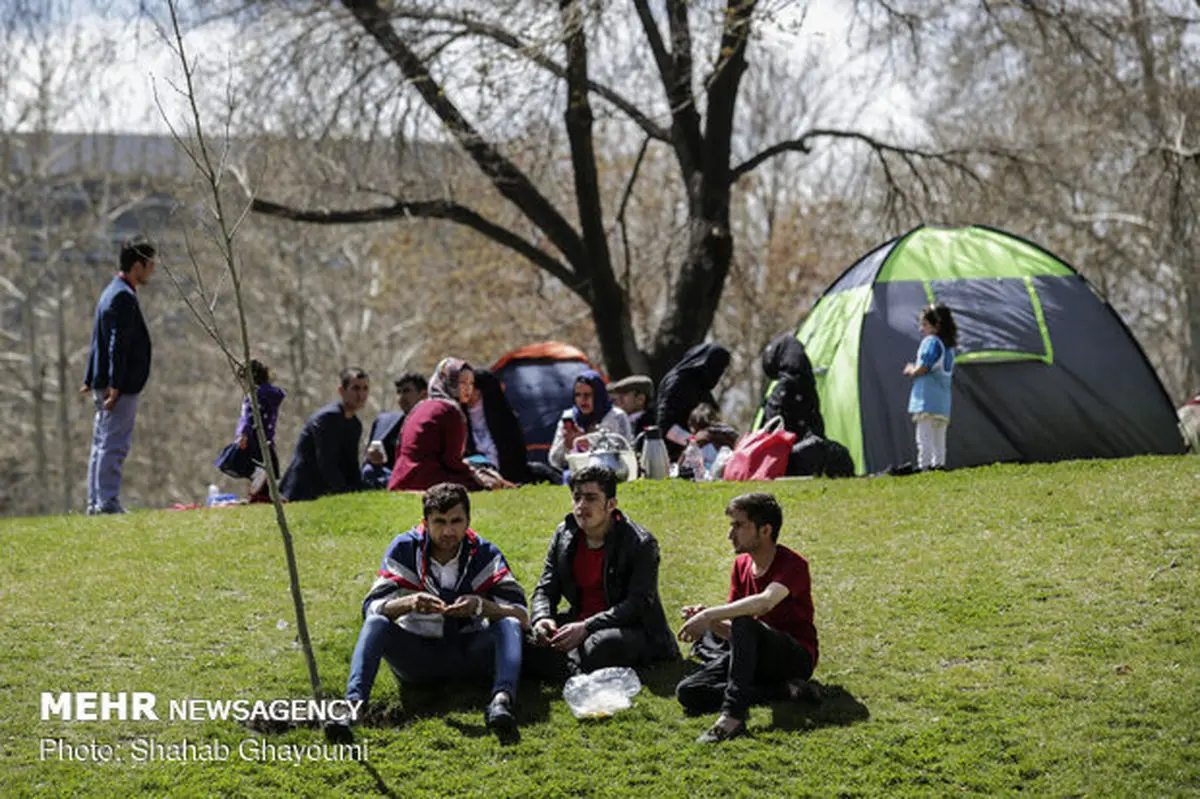 حضور ۹۰۰ نیروی رفت و روب در بوستان‌ها در روز طبیعت