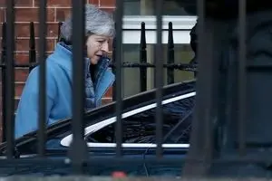 قانونگذار انگلیسی: ترزا می باید بلافاصله استعفا دهد