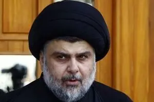 «مقتدی صدر»با عصا بازگشت + تصاویر