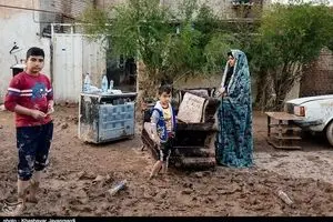 اختصاص ۱۰ میلیارد تومان تسهیلات به بازنشستگان کشوری سیل‌زده لرستان