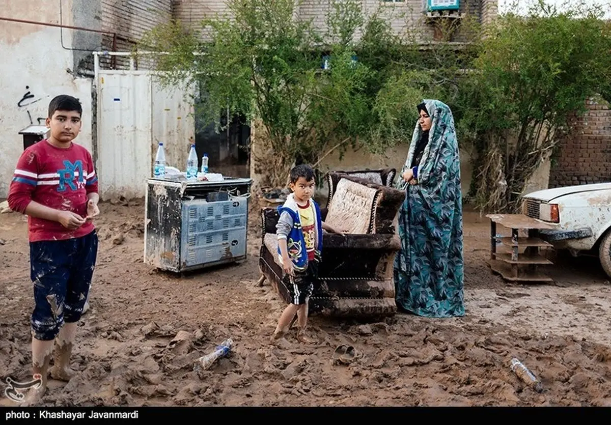 اختصاص ۱۰ میلیارد تومان تسهیلات به بازنشستگان کشوری سیل‌زده لرستان