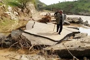 انسداد ۳۹ محور اصلی و فرعی کشور/ محورهای اصلی خوزستان باز است