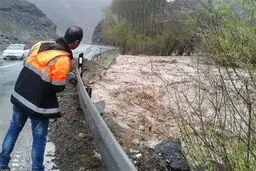 تعدادی از رودخانه‌های تهران به تازگی طغیان کرده‌اند