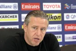 لارنسیو رگکامف: بازی با ذوب‌آهن بسیار مهم است