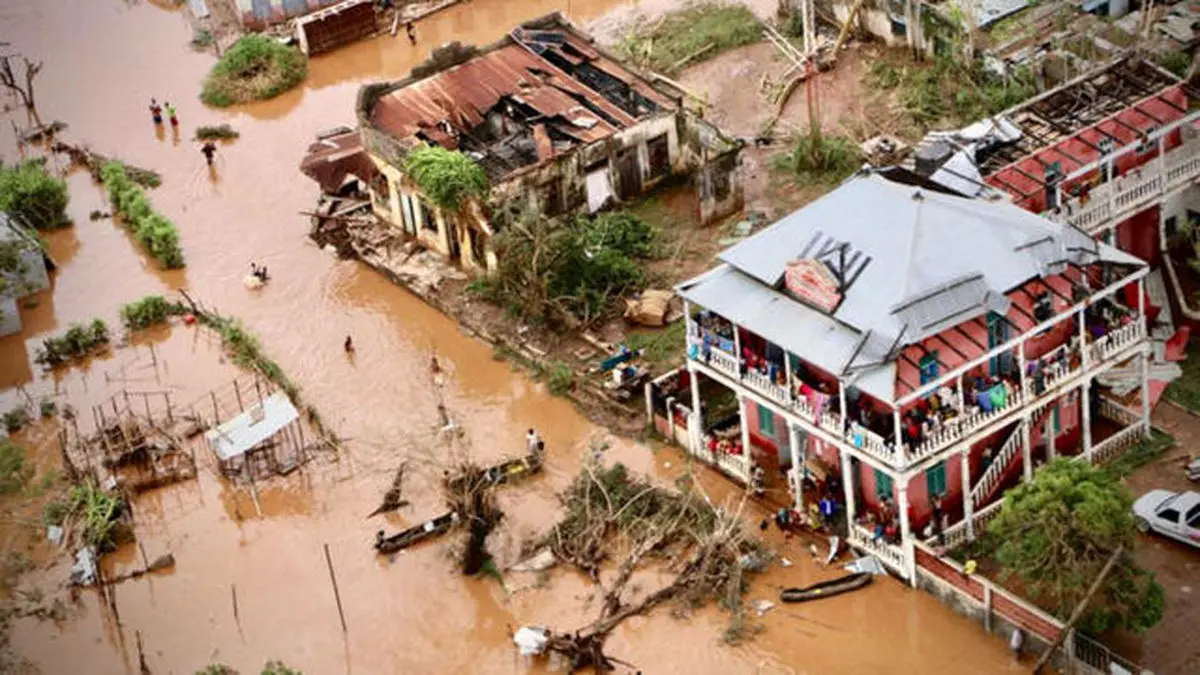 صدها هزار آواره و ۸۴۷ کشته در پی طوفان "آیدای"