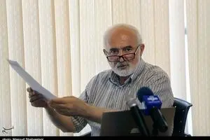 واکنش توکلی به درخواست کانون وکلا از مجلس: مجلس تسلیم فشارها نشود و انحصارها را حذف کند