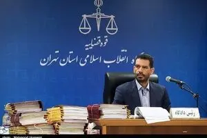 نماینده دادستان: نیاوردن ارز پتروشیمی به داخل کشور اخلال در اقتصاد است