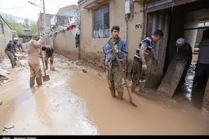 تشکر بطحایی از دانش‌آموزان جهادی برای پاکسازی ۴۰ مدرسه