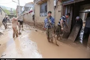 تشکر بطحایی از دانش‌آموزان جهادی برای پاکسازی ۴۰ مدرسه