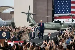 ترامپ: زرادخانه هسته‌ای خود را ارتقاء می‌دهیم