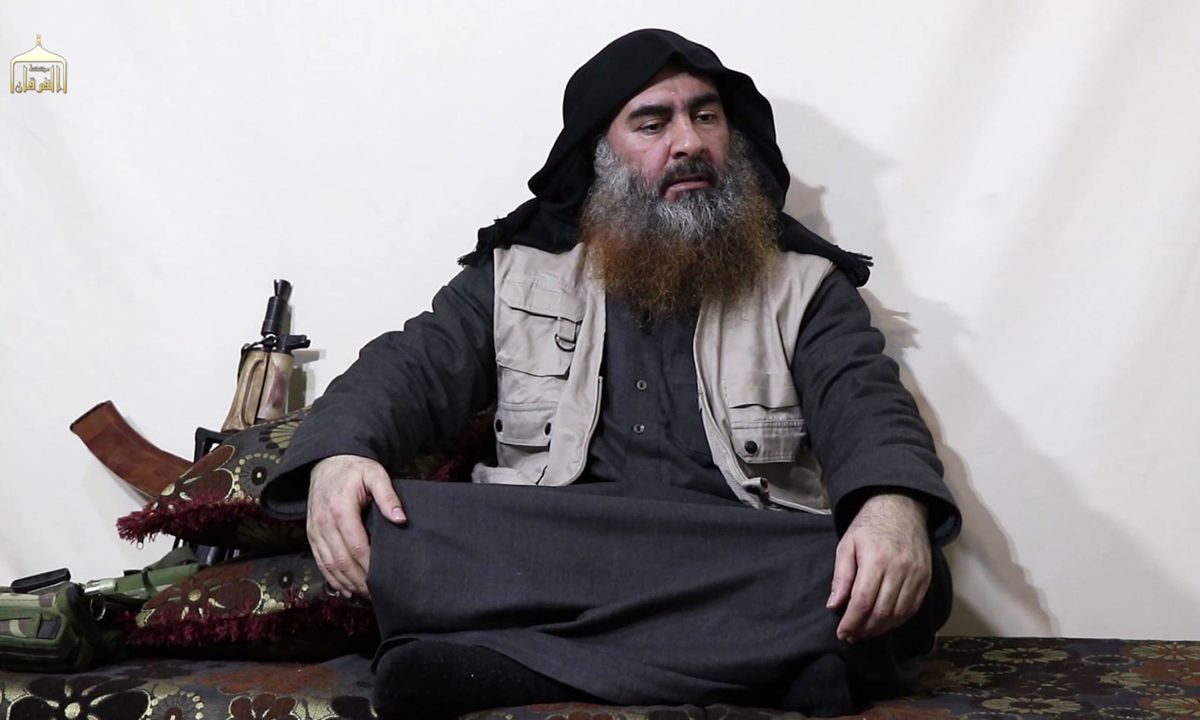ابوبکر بغدادی در پیام روز گذشته خود چه گفت؟؛ اولین ظهور رهبر داعش در برابر دوربین پس از پنج سال