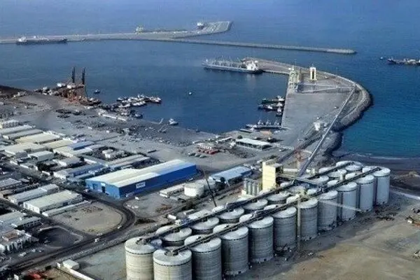 حادثه الفجیره؛ قیمت نفت را افزایش داد/ کسی دیگری را متهم نکرد