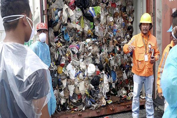 زباله‌های کانادا در فیلیپین!
