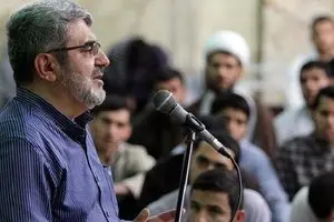 آمریکا ۵۰ سال دیگر هم جرأت تعدی به ایران را ندارد