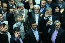 حمایت از دولت عامل شکست های مکرر فراکسیون امید