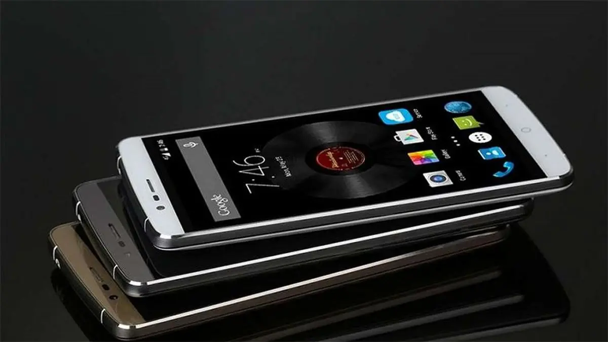 بازار موبایل در انتظار واردات 600 هزار تلفن همراه