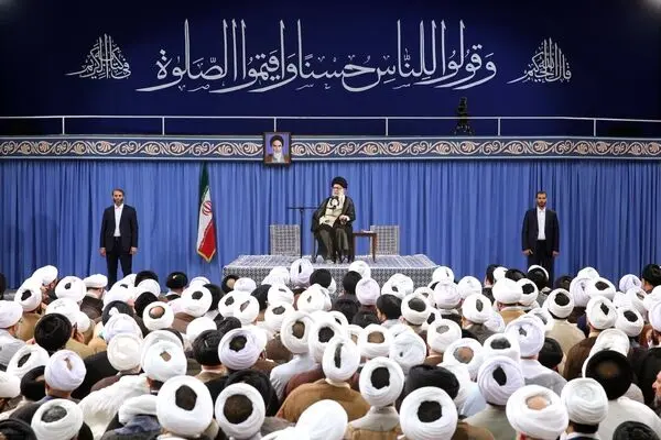 «امید، تقوای مجازی و دوری از فساد»؛ سه خواسته آقا از ائمه جمعه