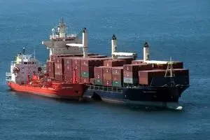 اخذ عوارض از کشتی‌های عبوری تنگه هرمز عمیاتی می‌شود؟