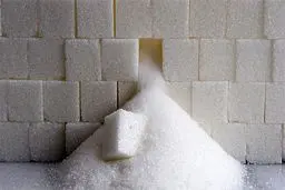 افزایش ۶۰۰ درصدی واردات شکر علی‌رغم خودکفایی