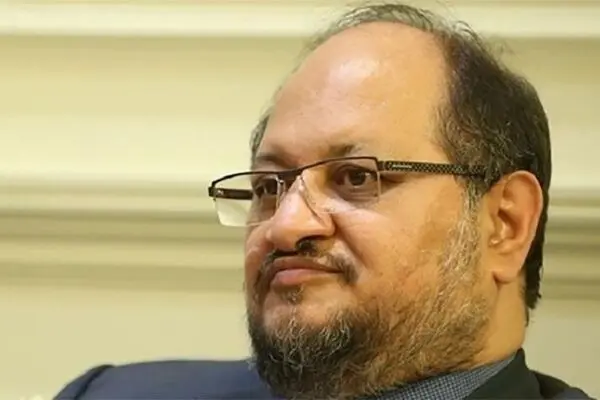 ۶ نکته اجمالی پیرامون ضعف شریعتمداری در دولت دوازدهم