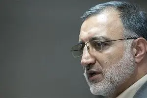 محاصره رسانه‌ای انقلاب باید شکسته شود