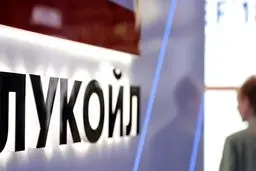 لوک‌اویل صادرات نفت به مشتریان غربی را ازسرگرفت