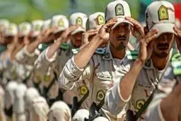 سربازان دیگر کچل نمی‌کنند