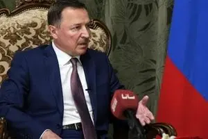 دیپلمات روس: سوریه از آینده کل منطقه دفاع می‌کند