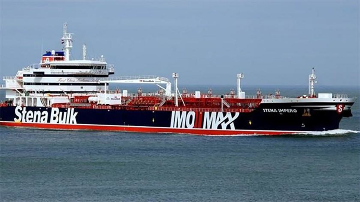 آیا توقیف نفتکش انگلیسی مطابق با قوانین دریایی است؟