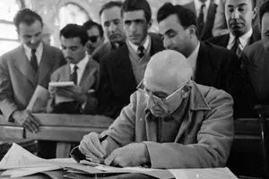 روایت قیام ۳۰تیر: نقش آیت الله کاشانی، مصدق و اشتباهاتش