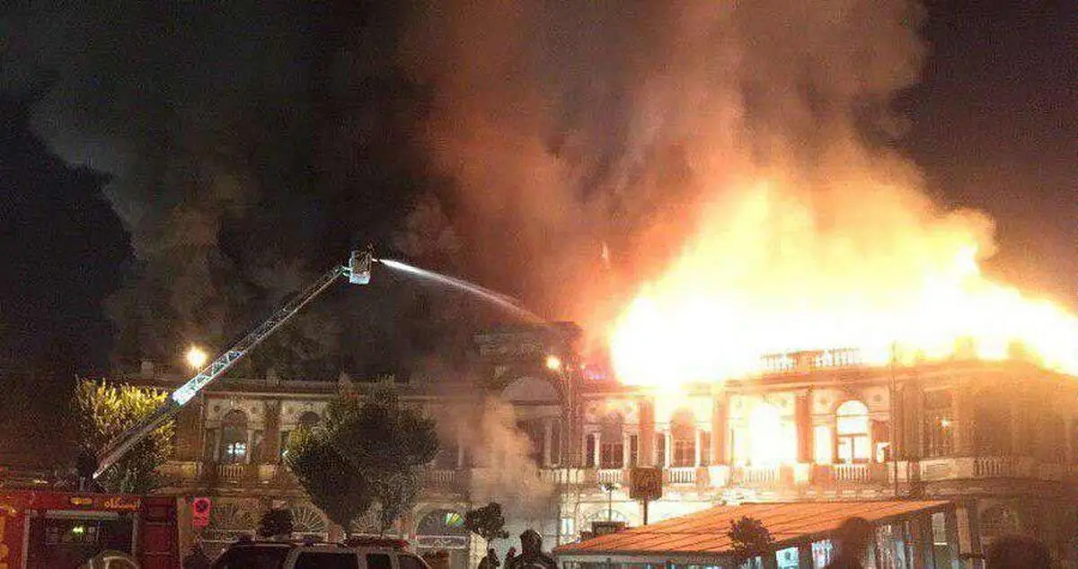 چرا میدان حسن‌آباد در آتش سوخت؟