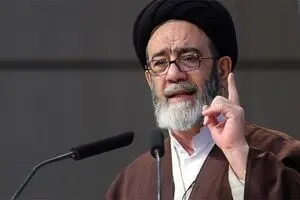 ائمه جمعه باید مراقب فریب صاحبان زر و زور و قدرت باشند