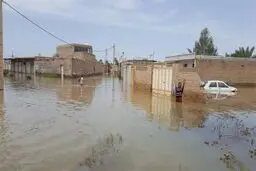 آوارگی در گرمای ۴۵ درجه