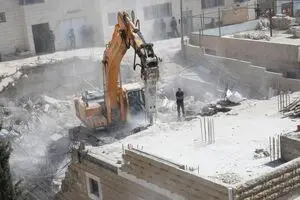 صبح تلخ فلسطینیان پای دیوار حایل