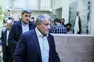 هاشمی با مترو از روی حناچی رد شد!