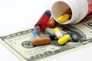 ابهام در نحوه هزینه‌کرد ۱.۴ میلیارد دلار ارز برای واردات دارو