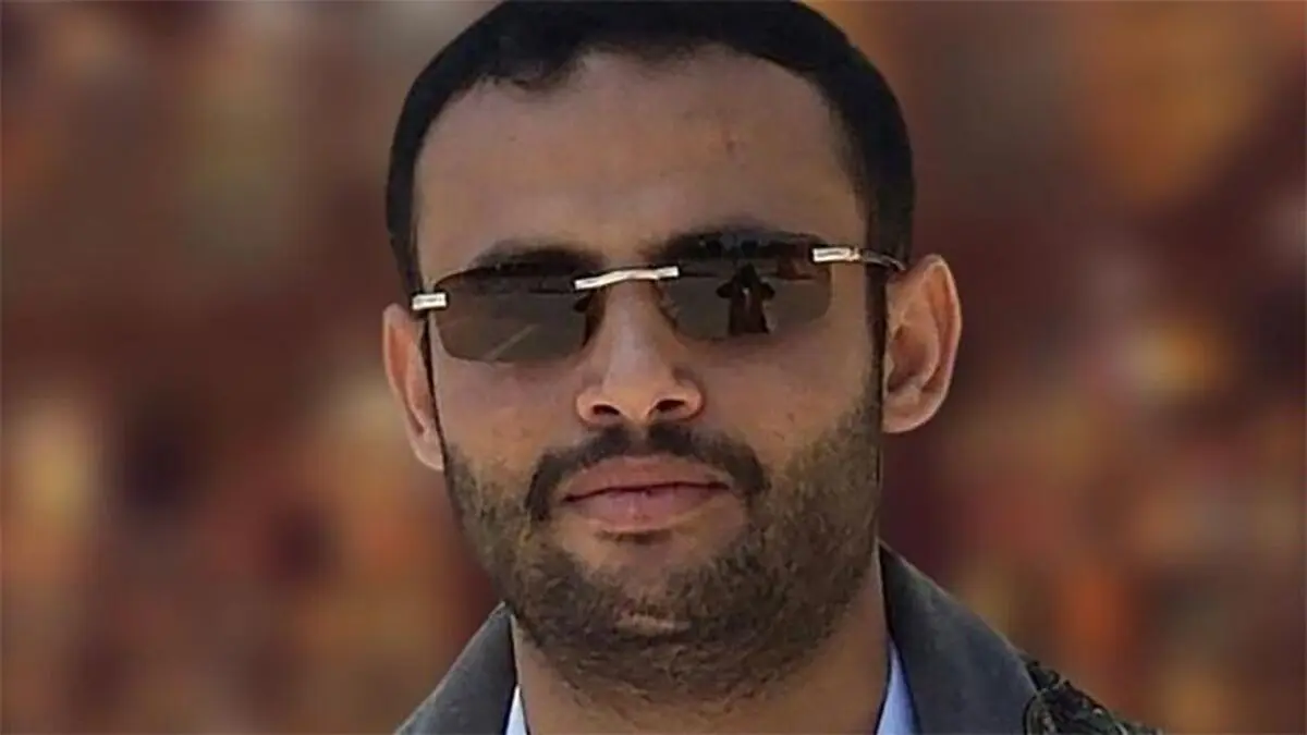 دندانی که بخواهد دست دراز شده برای صلح را گاز بگیرد، خرد می‌کنیم