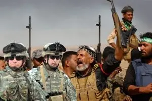 واشنگتن با الحشد الشعبی مانند دشمن رفتار می‌کند