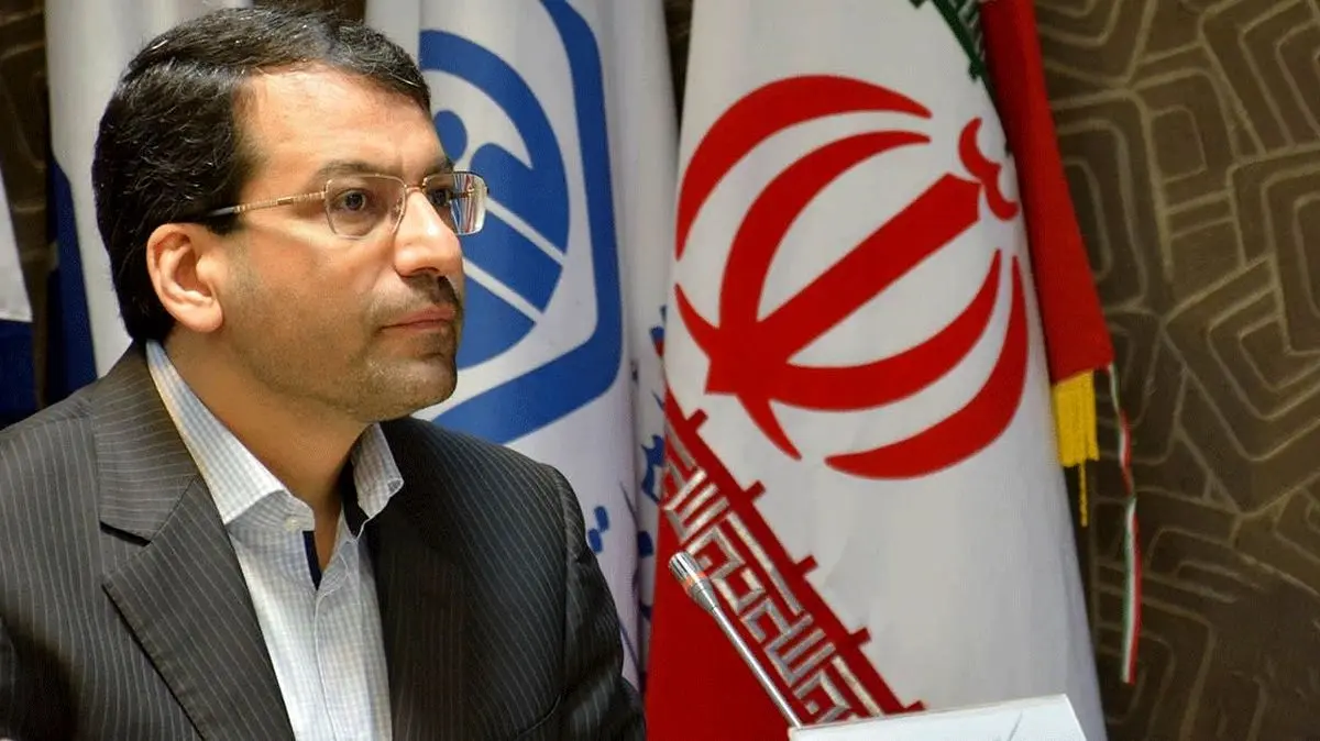 مدیرعامل شستا توضیح دهد چطور معاون دانشجویی دانشگاه آزاد را به سمت معاون امور هلدینگهای شستا انتخاب کرد؟