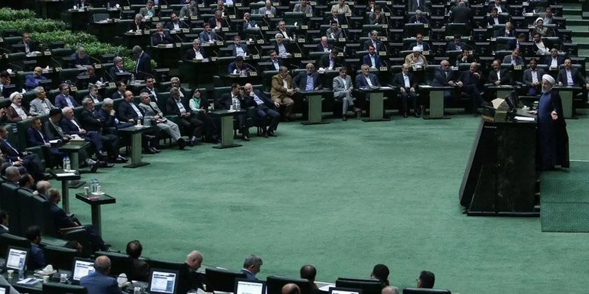 مجلس؛ مومی در دستان دولت