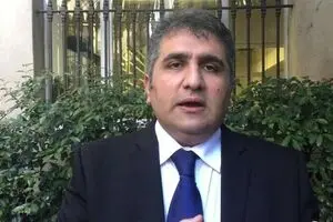 بسیج دانشکده حقوق دانشگاه تهران: با آریا برزن قاطعانه برخورد شود