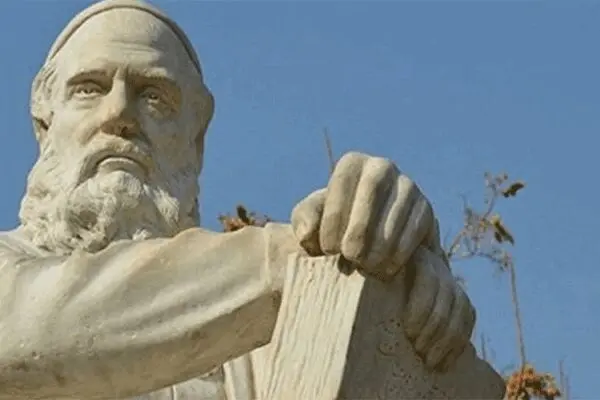 منبع درآمد شاعران بزرگ از کجا بود؟