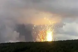 انفجار در یک زاغه مهمات در روسیه