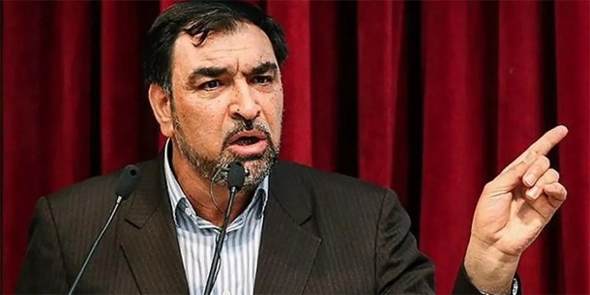 کارمند دولتی که ۷۰ ملک را به نام خود سند زد