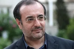 در زمان تحریم استراتژی دولت باید مبتنی بر وفور باشد نه قیمت کالا