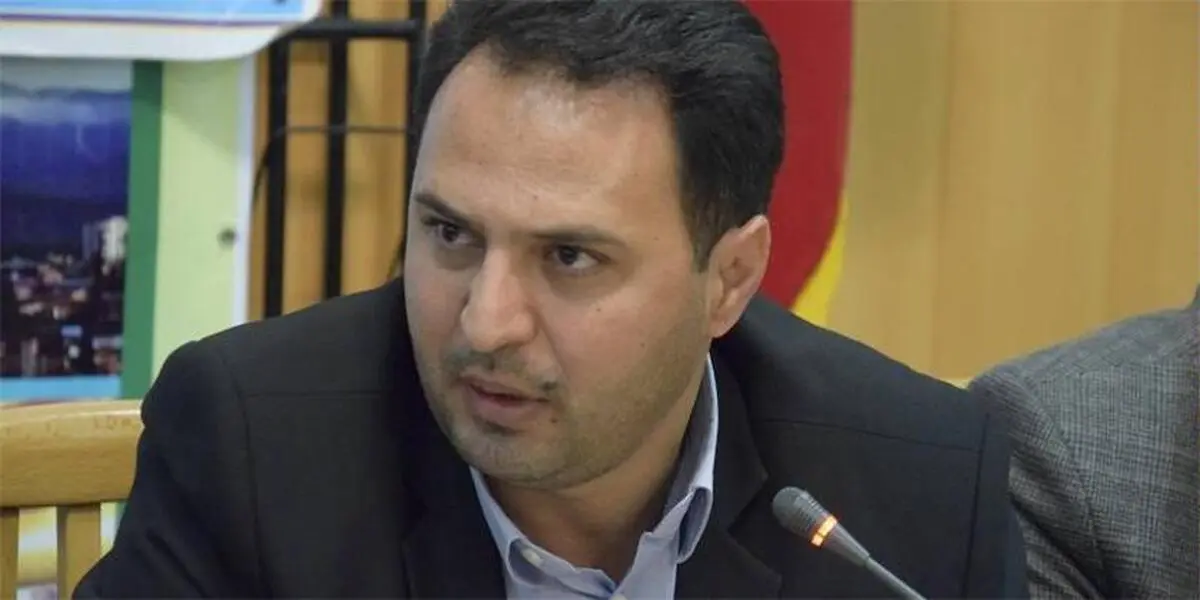 دلار ۴۲۰۰ تومانی به جای مردم، به جیب دلالان رفته است